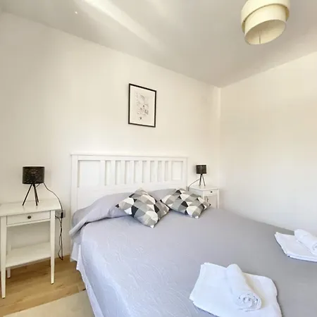 Charming Ira With Pool Veglia