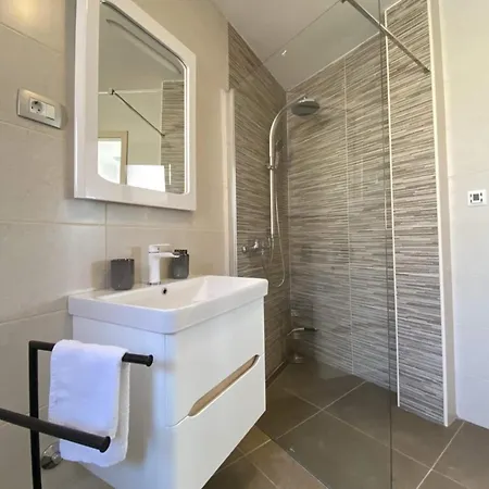 Charming Ira With Pool Krk Town